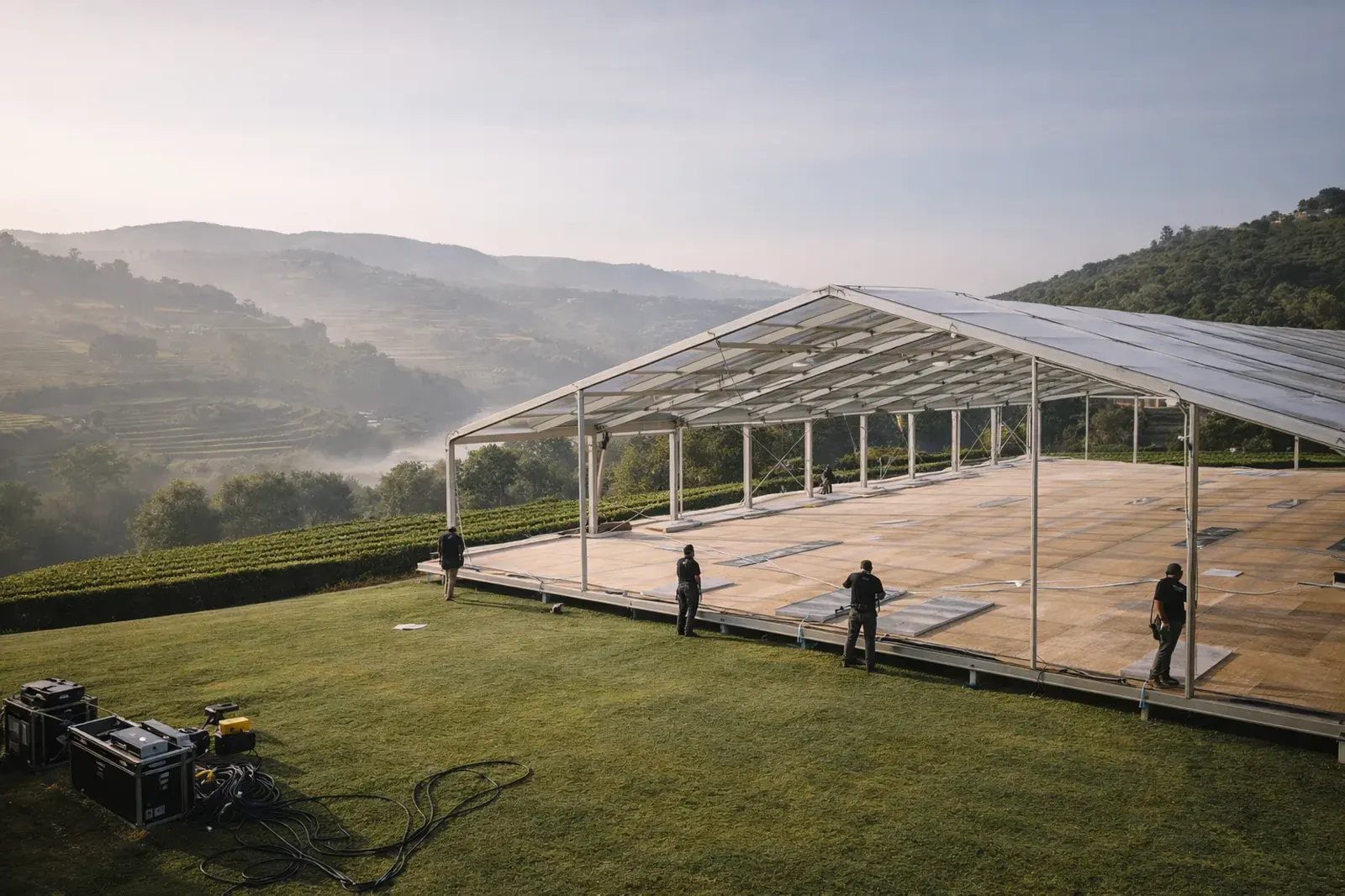 Clear-span marquee construction with Douro Valley views