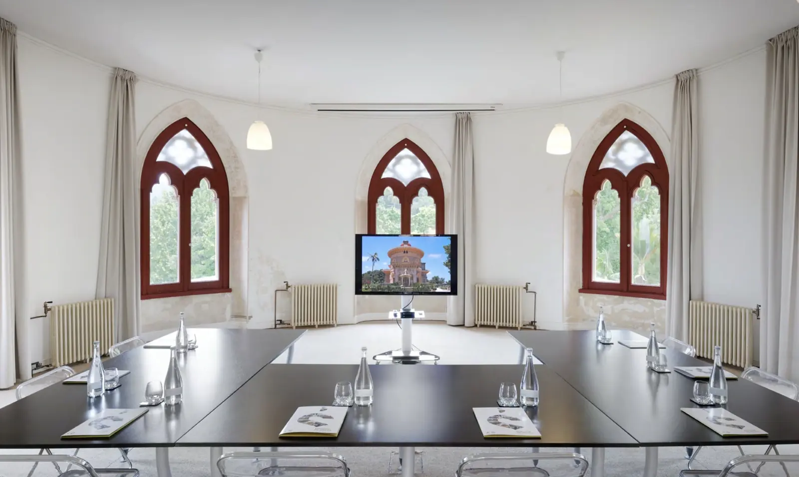 Sala das Colunas do Palácio de Monserrate, uma sala de jantar de menor escala em Sintra